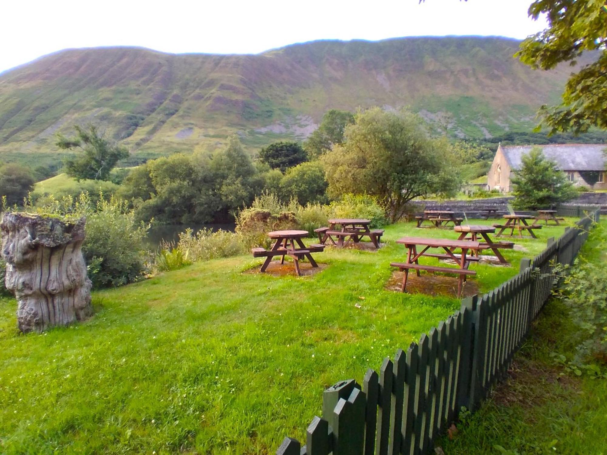 Pen-Y-Bont Hotel Tal-y-llyn Eksteriør bilde